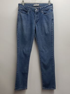 Levi's 712 Slim Jeans Women's Size 27 Medium Wash Jeans.